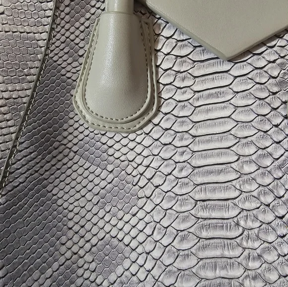 Hand bag - Picture 6 of 7